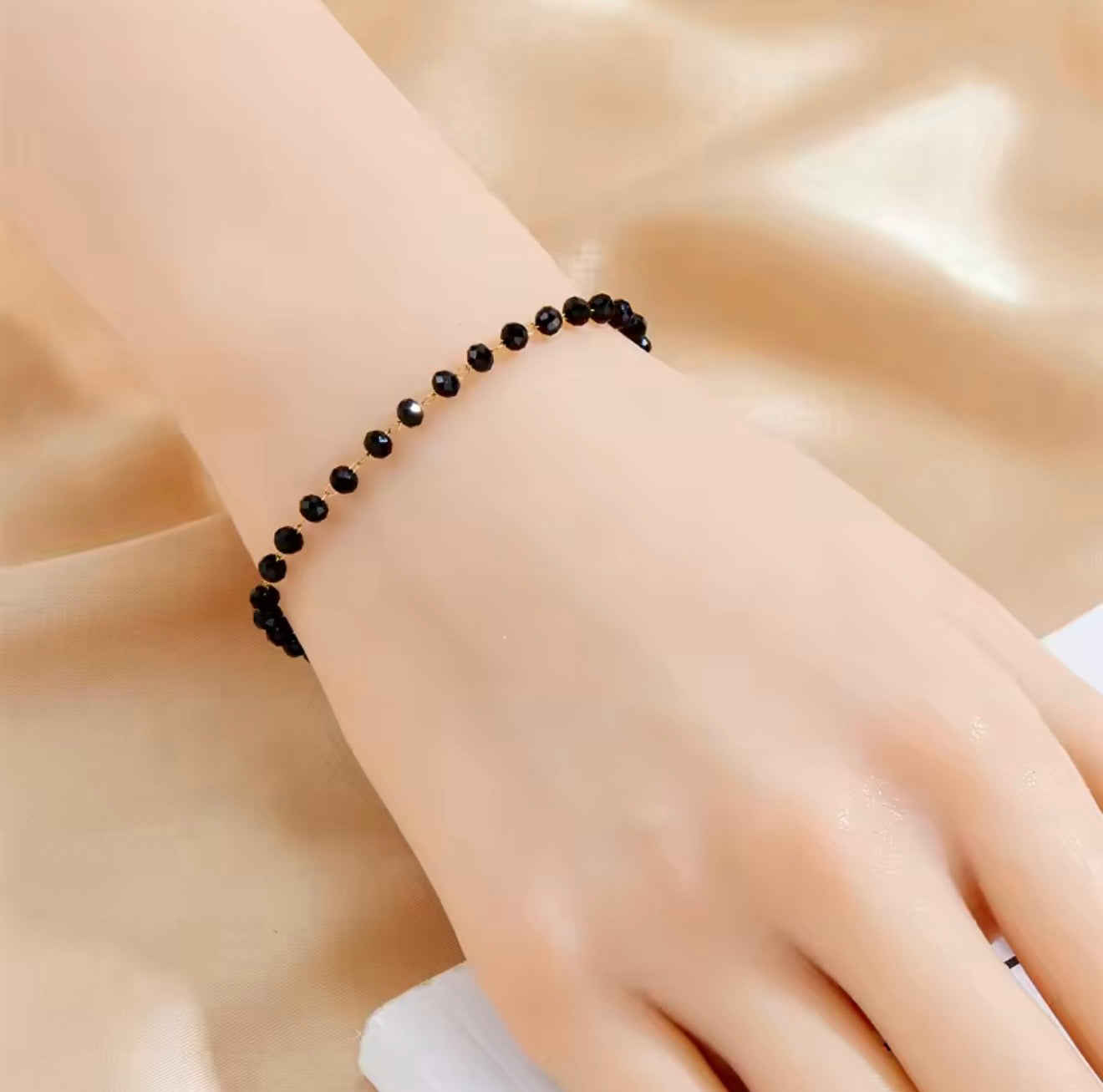 Black Glass Bead Bracelet – 316L Stainless Steel Chain