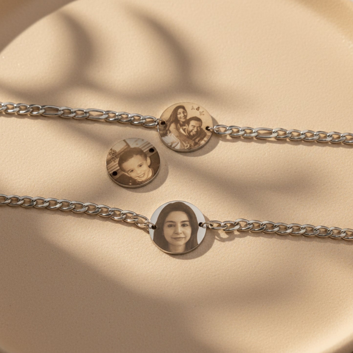 Custom Round Picture Bracelet (Unisex)